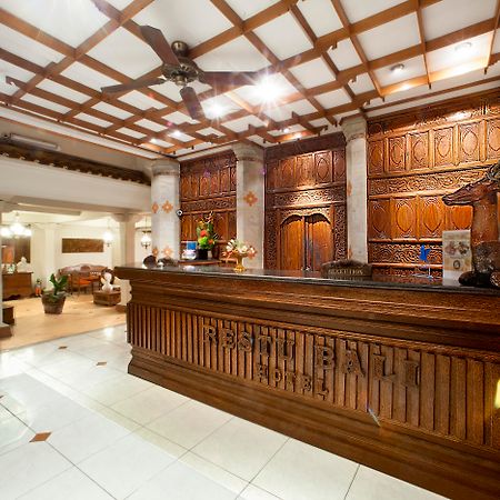 Restu Bali Hotel Legian Exterior foto