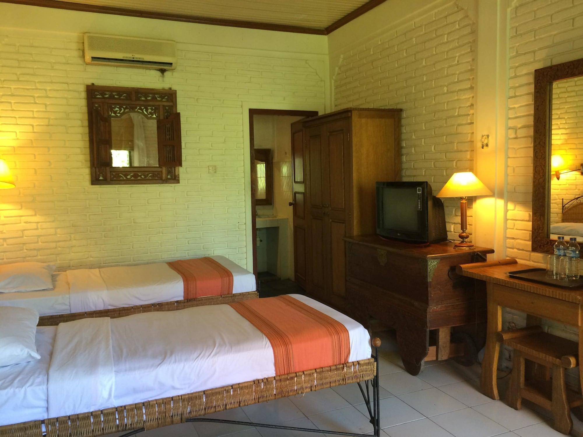 Restu Bali Hotel Legian Exterior foto