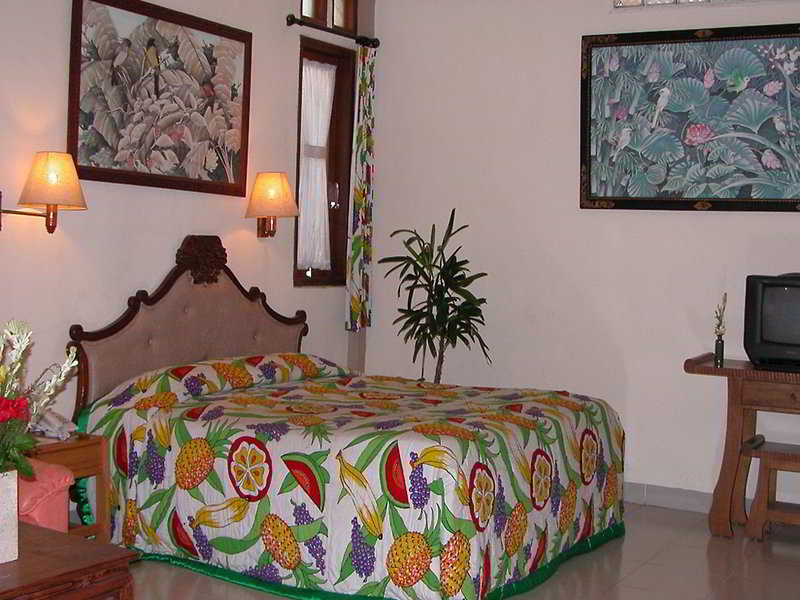 Restu Bali Hotel Legian Exterior foto