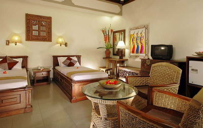 Restu Bali Hotel Legian Exterior foto