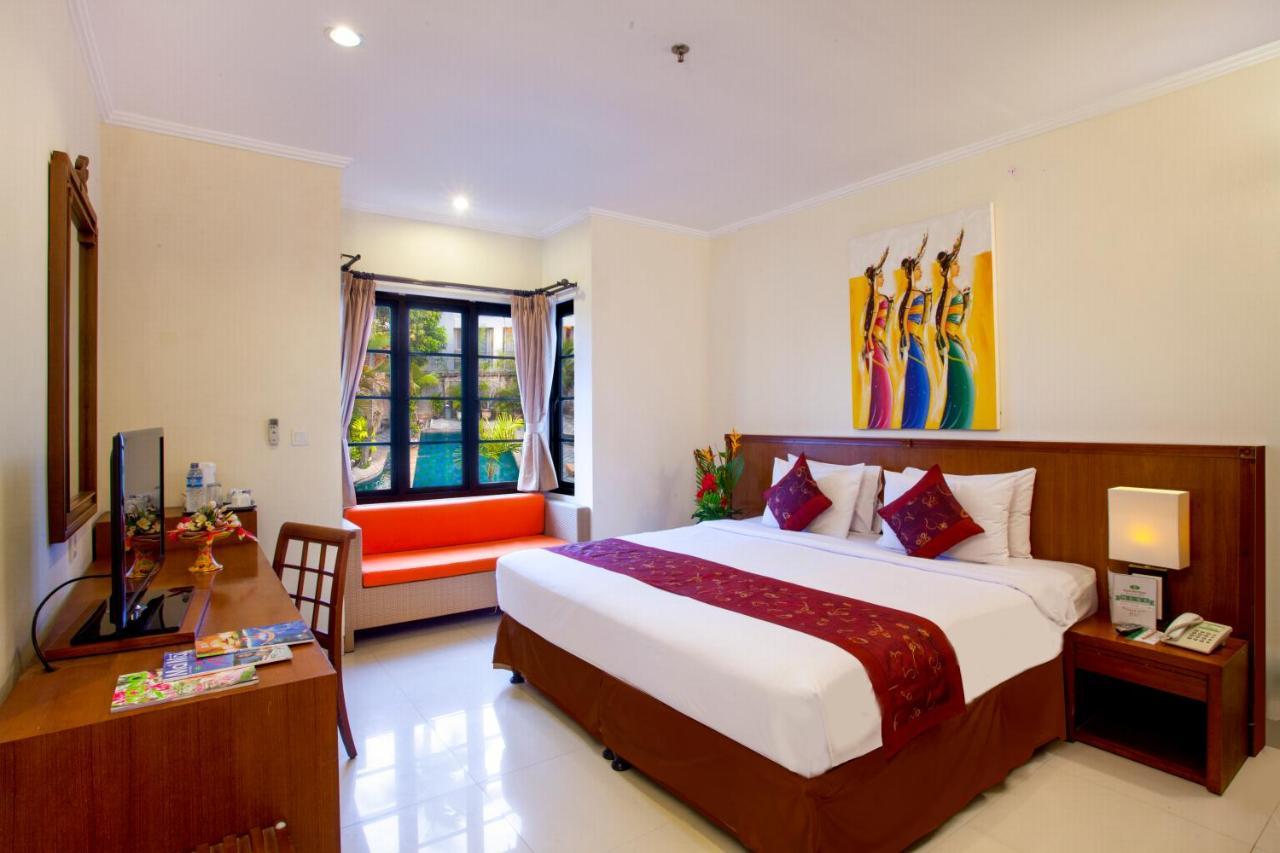 Restu Bali Hotel Legian Exterior foto